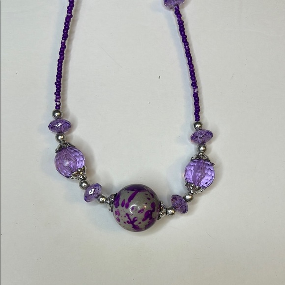 Purple acrylic Beaded Necklace - Picture 2 of 5